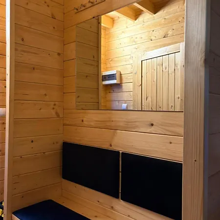Chillove Ostrowe Ferienhaus *